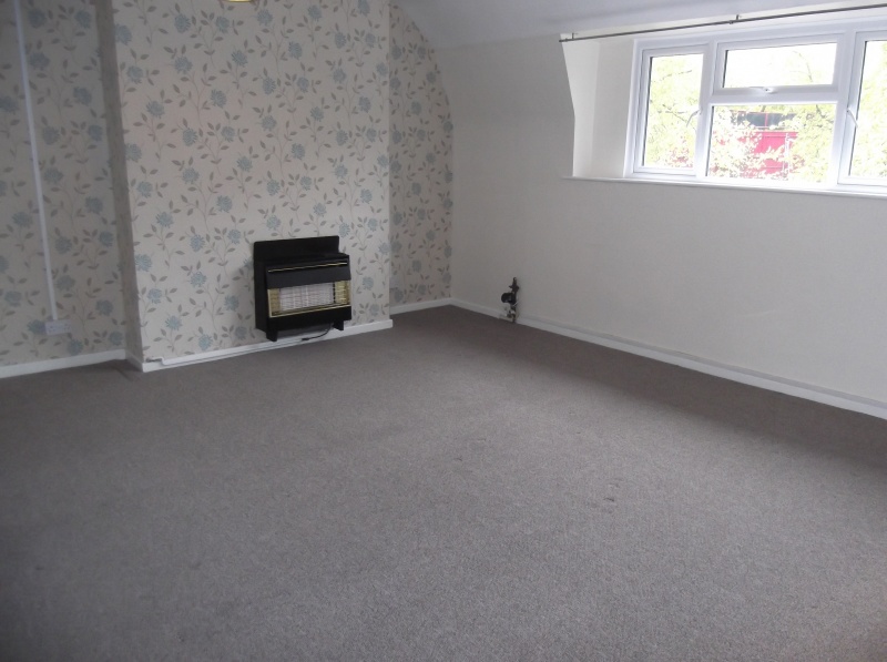 Flat  12 The Green Kings Norton